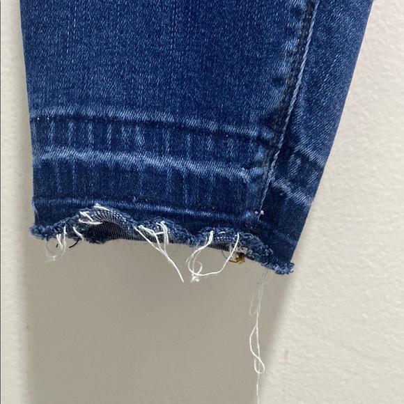 Spanx Distressed Ankle Skinny Denim Jean Legging - 20203P - Medium Wash - XL - Picture 5 of 7